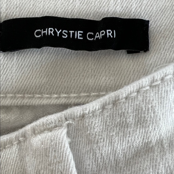 NWT - Nine West Crisp White Denim Capris - Picture 3 of 9